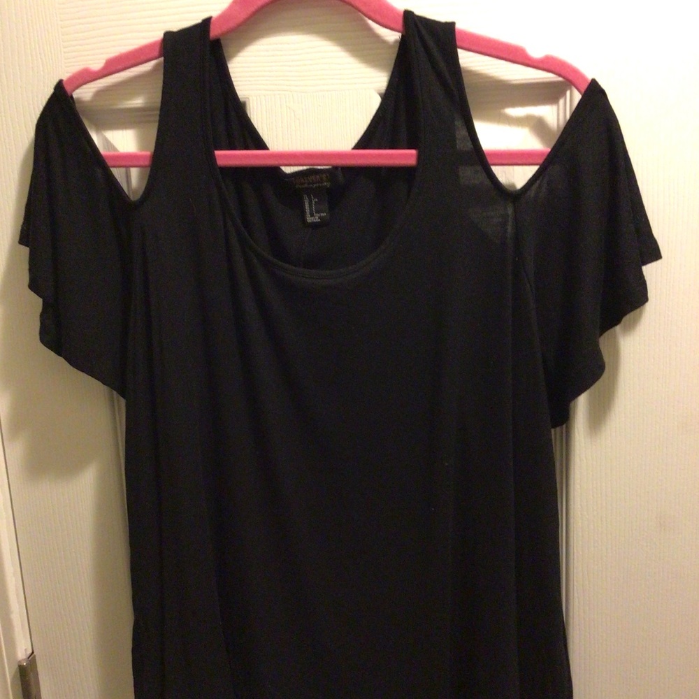 Forever 21 Black Cold Shoulder Top Size L